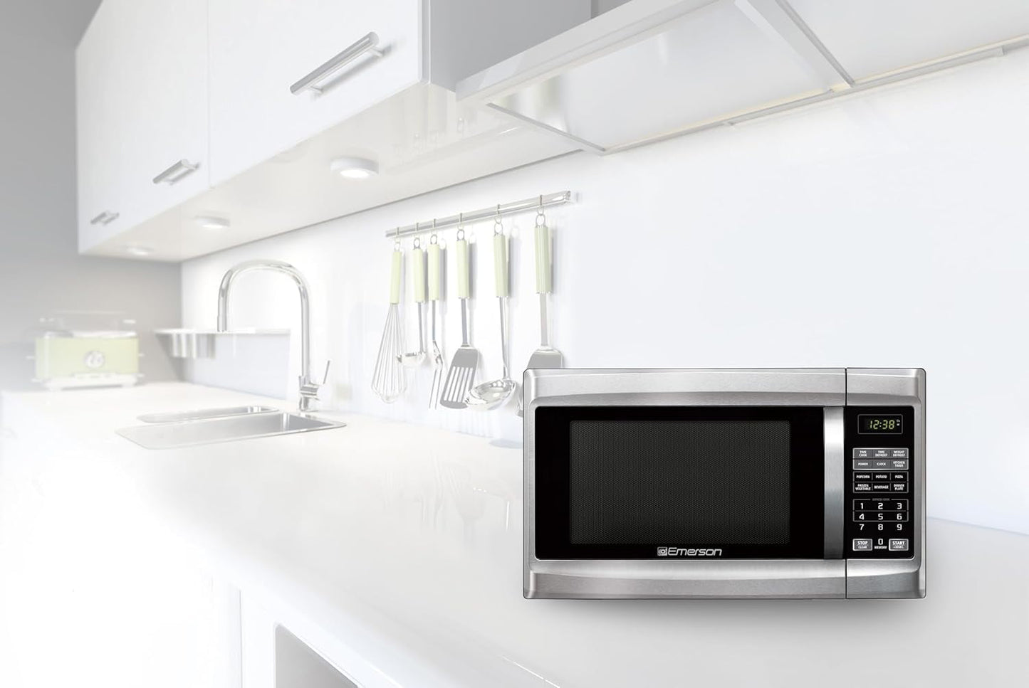 Emerson 1.3 Cu Ft 1000 Watt, Touch Control Microwave Oven, Stainless Steel/Black, MW1338SB