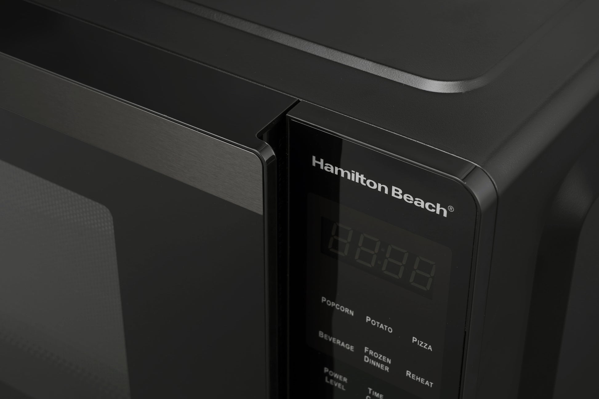 Hamilton Beach 0.9 Cu ft Countertop Microwave Oven, 900 Watts, Black Stainless Steel, New
