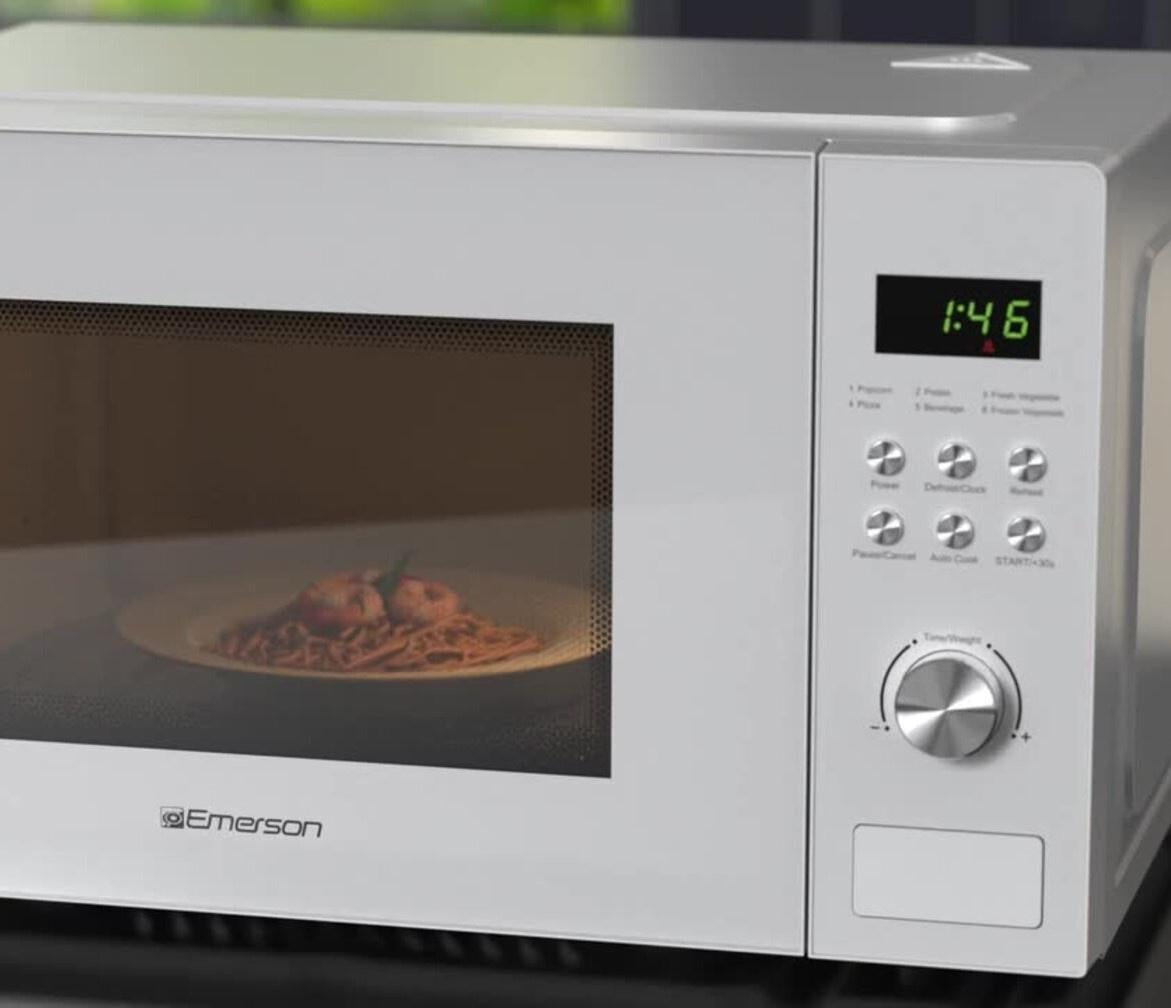 Emerson 1.1 Cu Ft, 1000W White Countertop Microwave Oven, MW1101W