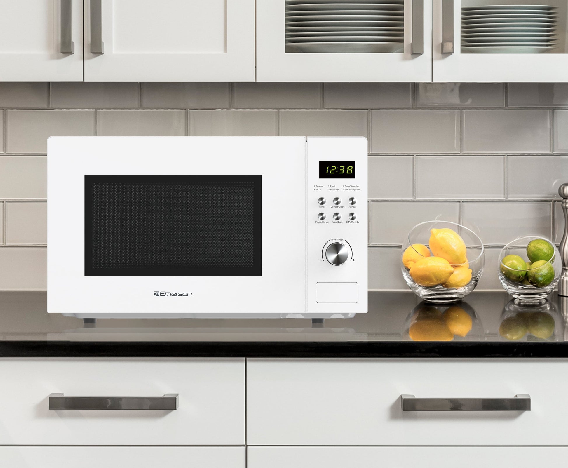 Emerson 1.1 Cu Ft, 1000W White Countertop Microwave Oven, MW1101W