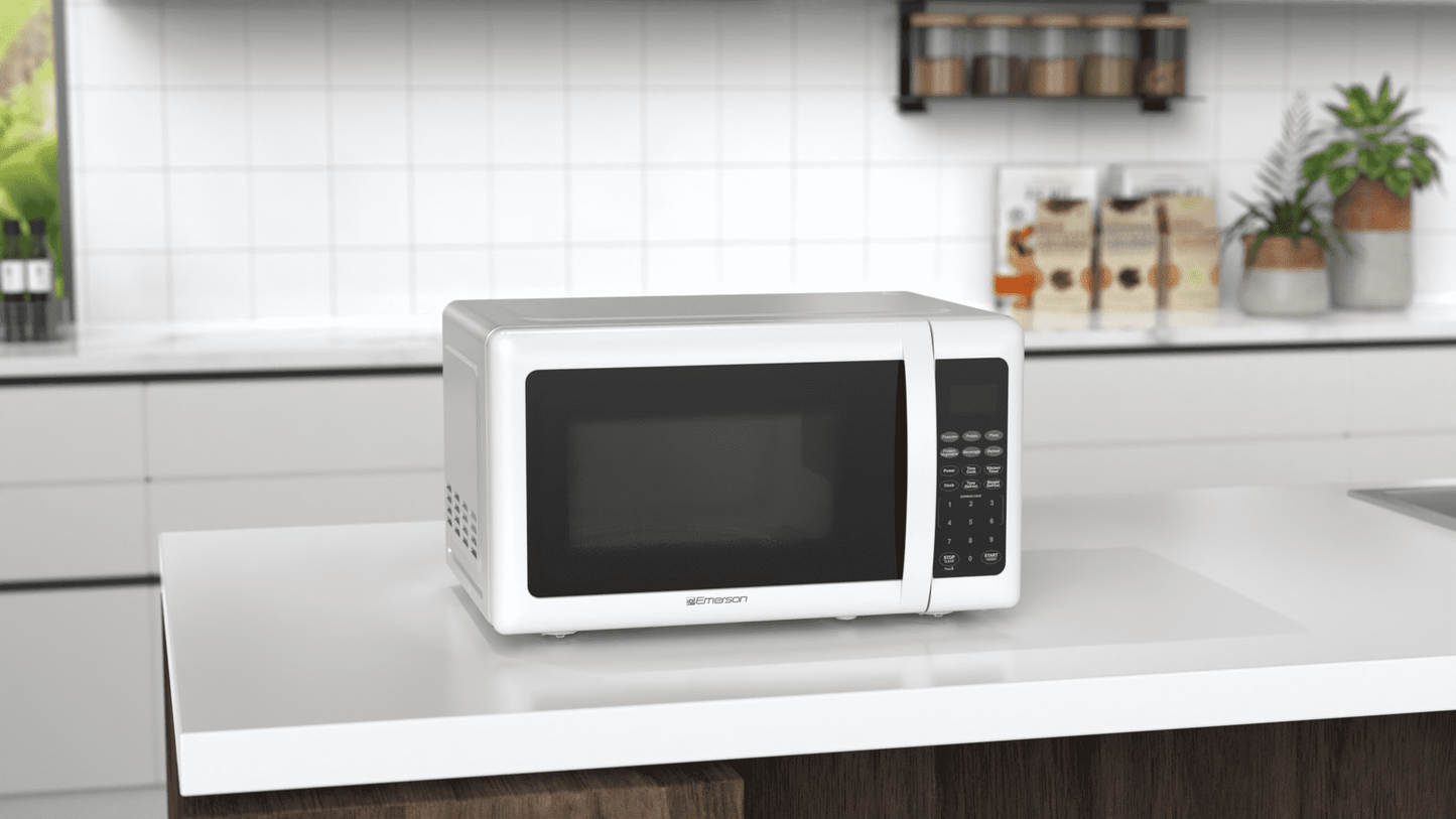 Emerson 0.7 Cu. Ft. 700 Watt, White Microwave Oven with Touch Control, MW7302W
